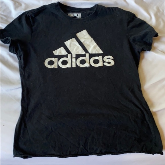 Adidas T-shirt - Picture 1 of 1